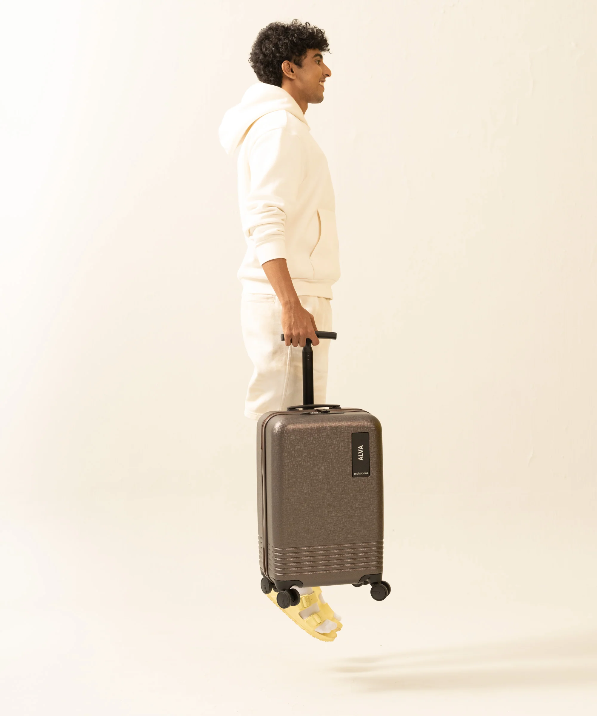 Float - Cabin Luggage - Image 7