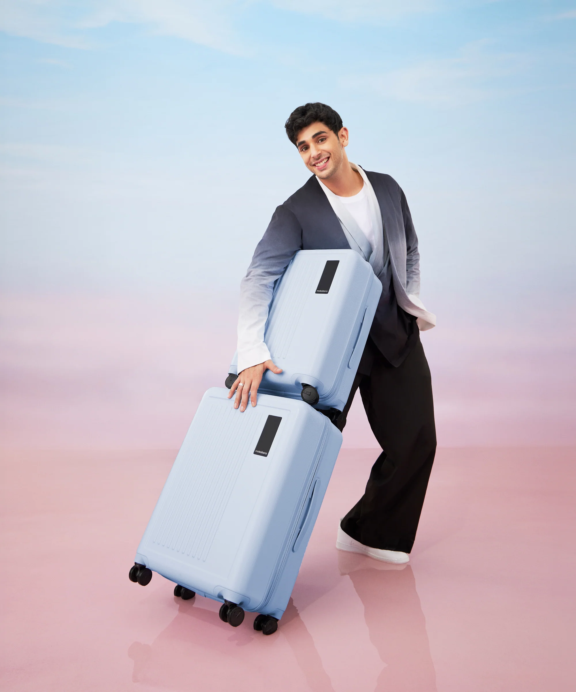 Transit Luggage - Check-in - Image 64